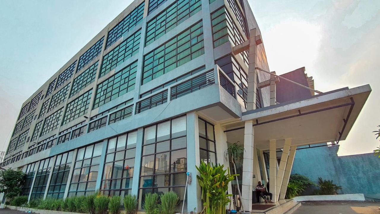 N1 Hotel Tanah Abang Jakarta Exterior photo